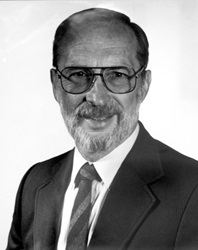 Howard Knuttgen